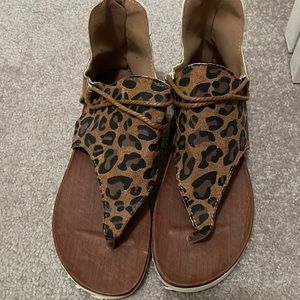 Leopard sandals